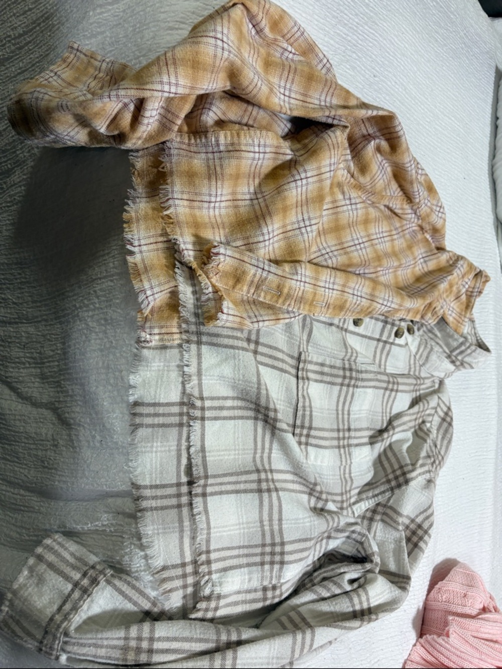 Aeropostale Plaid Cropped Button-Up Shirt Jacket in Mustard and Cream
